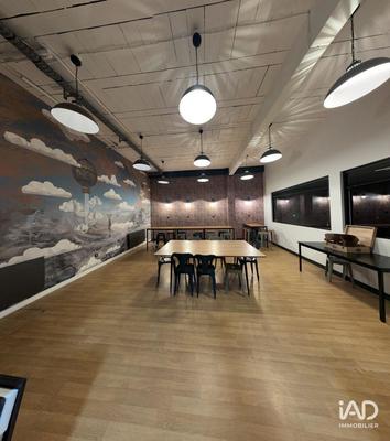 Local commercial - 592 m²