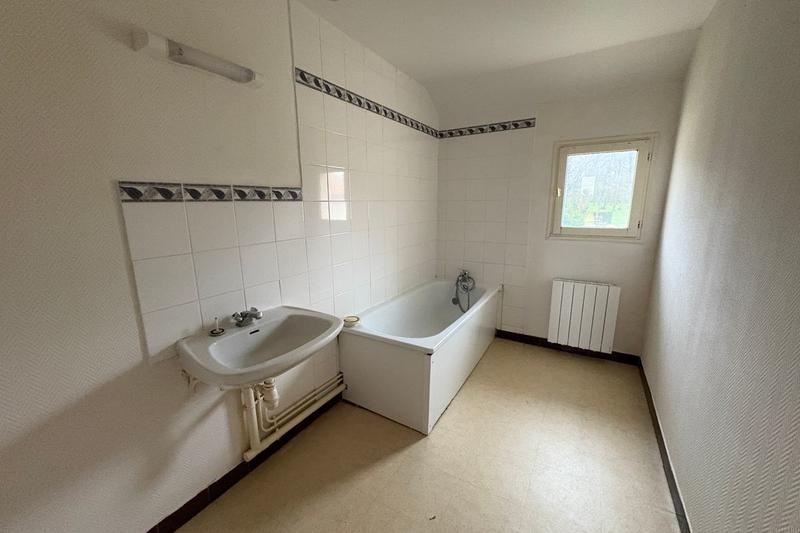 Maison - 84 m² - 4 pièces