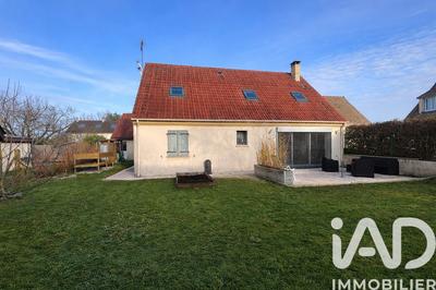 Maison - 149 m² - 8 pièces