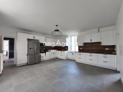 Maison de campagne - 185 m² - 7 pièces