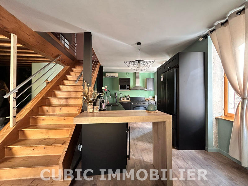 Maison de village - 144 m² - 4 pièces