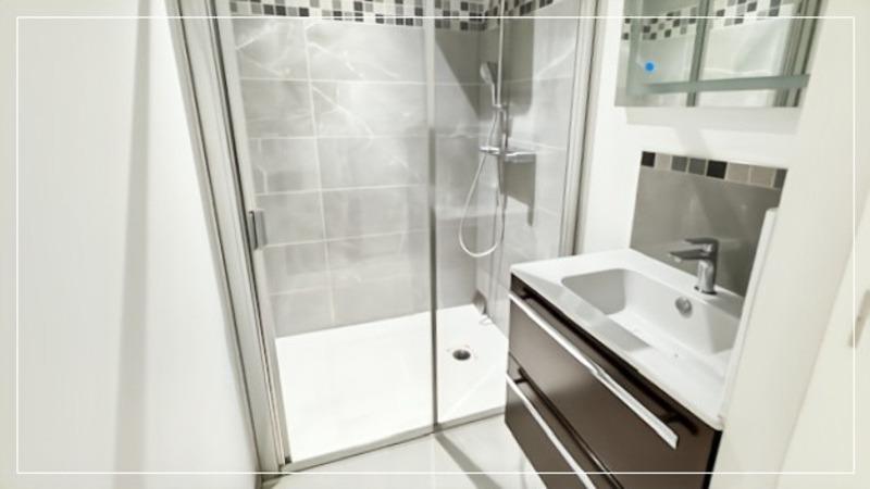 Villa - 264 m² - 8 pièces