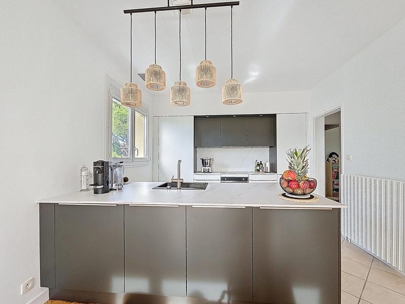 Maison traditionnelle - 157 m² - 6 pièces