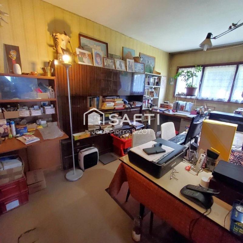 Appartement - 80 m² - 4 pièces