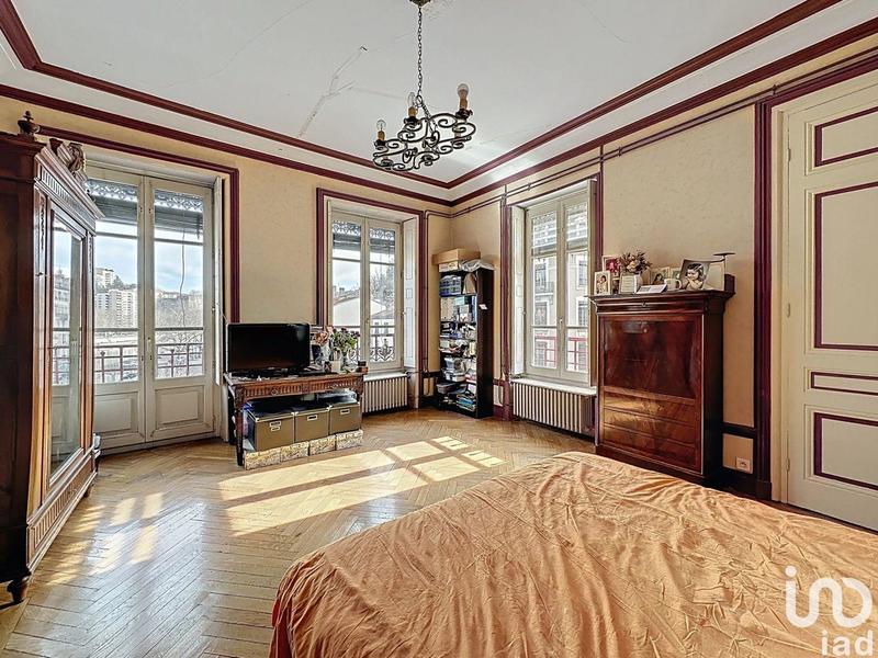 Local commercial - 212 m²