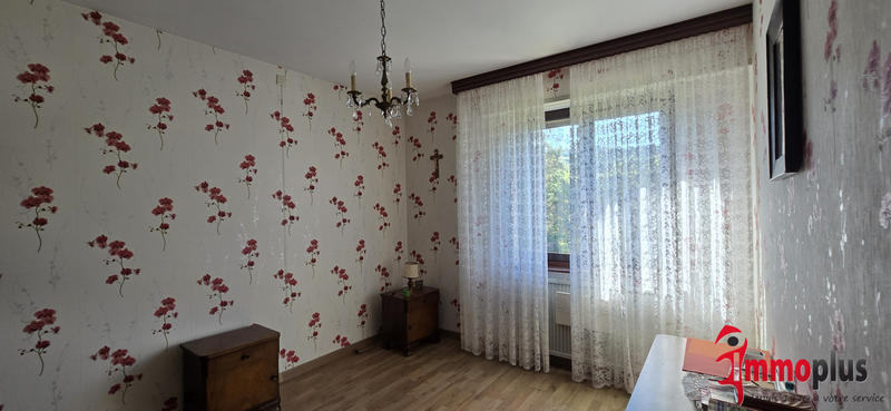 Maison - 143 m² - 7 pièces