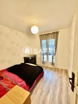 Maison - 110 m² - 4 pièces