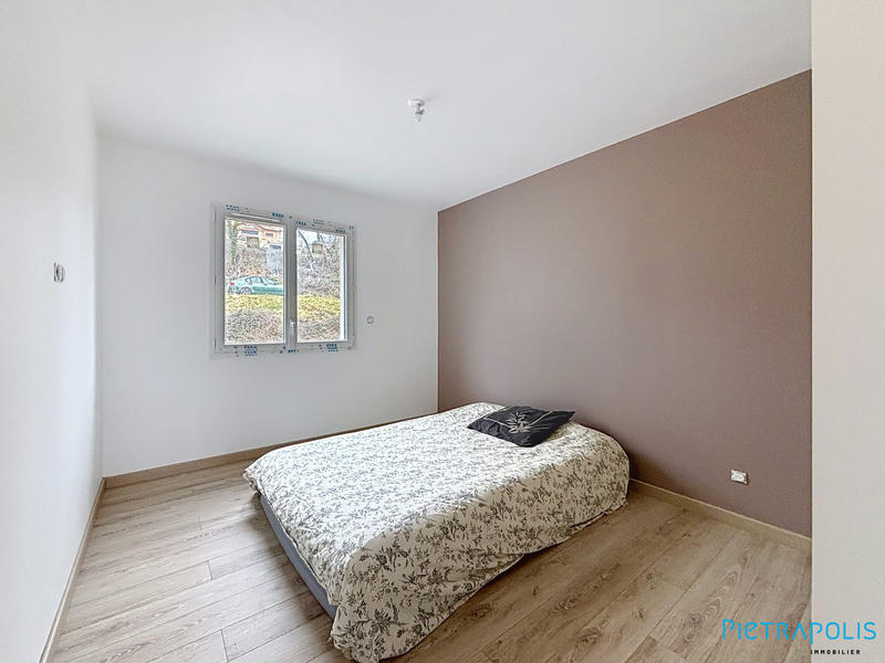 Villa - 102 m² - 5 pièces