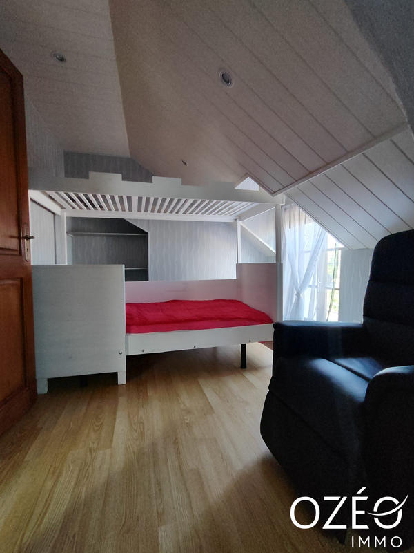 Maison - 138 m² - 6 pièces