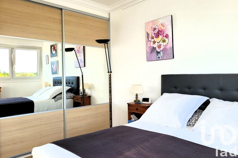 Appartement - 90 m² - 4 pièces