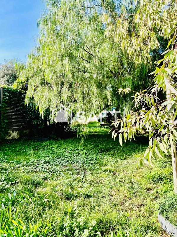 Maison - 179 m² - 8 pièces