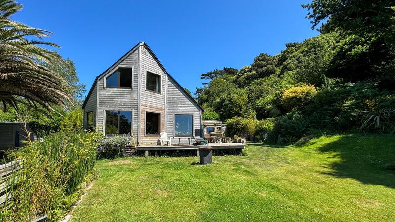 Maison - 136 m² - 6 pièces