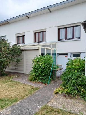 Maison - 103 m² - 6 pièces