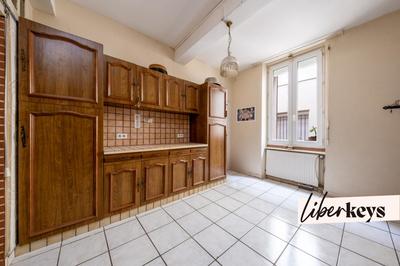 Maison de village - 215 m² - 6 pièces