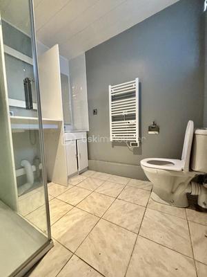 Maison traditionnelle - 66 m² - 4 pièces