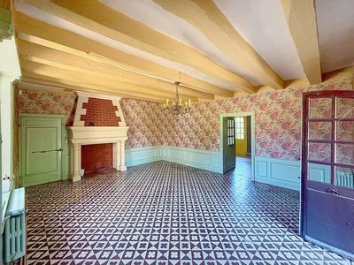 Maison ancienne - 187 m² - 7 pièces