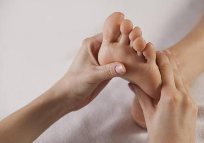 Sabine Lorthiois - Thérapie des Fascias