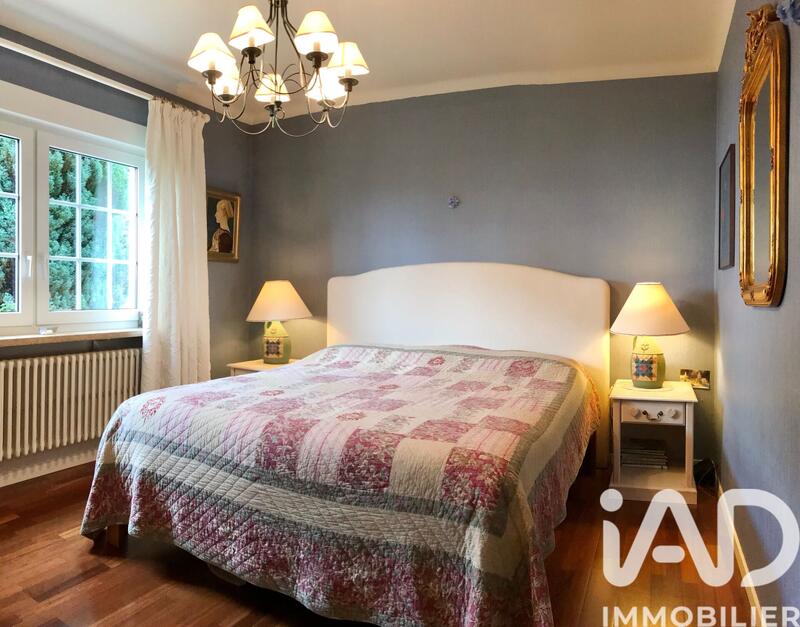 Maison - 160 m² - 7 pièces