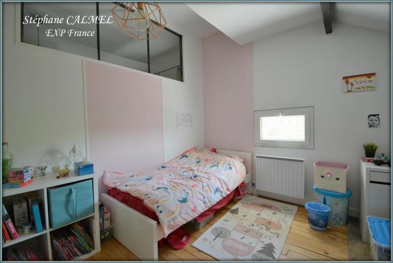 Maison - 209 m² - 9 pièces