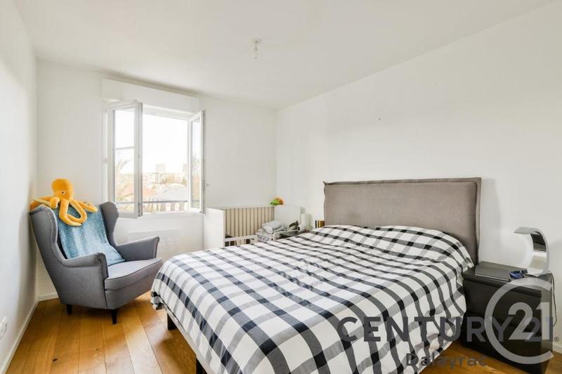 Appartement - 94 m² - 5 pièces