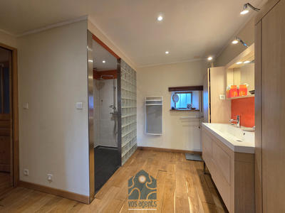 Maison - 185 m² - 7 pièces