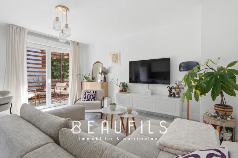 Appartement - 66 m² - 3 pièces