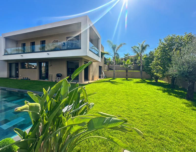 Maison - 156 m² - 5 pièces