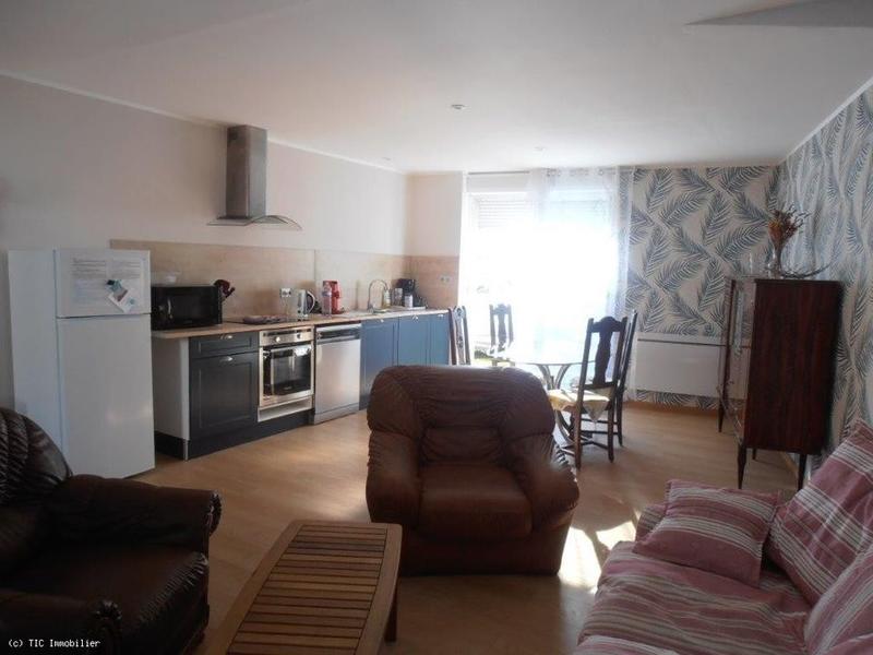 Propriété - 202 m² - 9 pièces