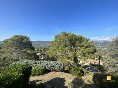 Villa - 168 m² - 5 pièces