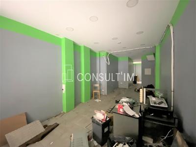 Local commercial - 93 m²
