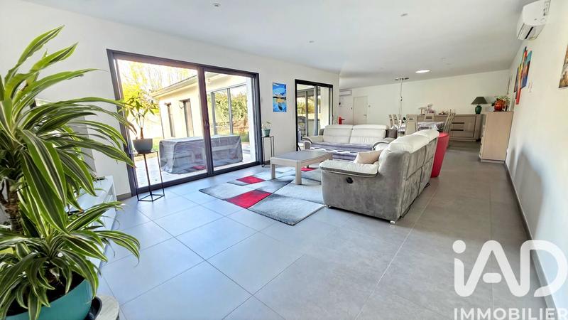 Maison - 177 m² - 6 pièces