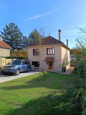 Maison - 170 m² - 5 pièces