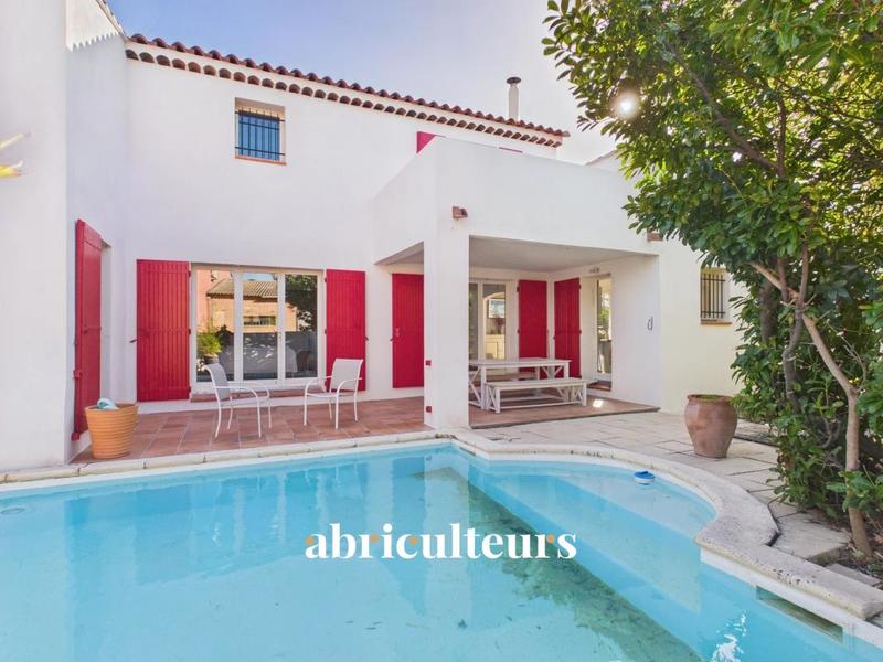 Maison ancienne - 170 m² - 7 pièces