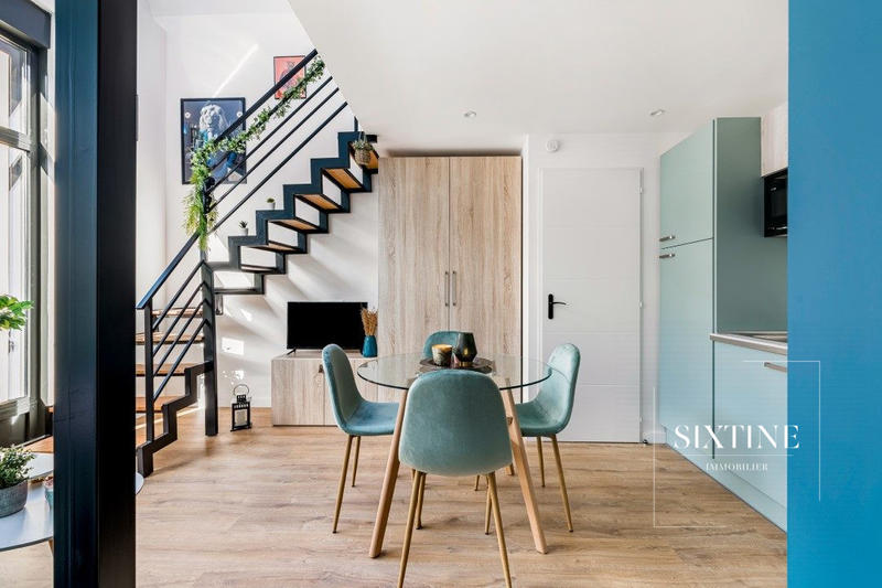 Loft - 80 m² - 4 pièces