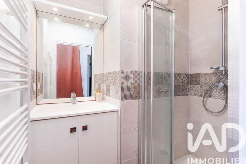 Appartement - 100 m² - 5 pièces