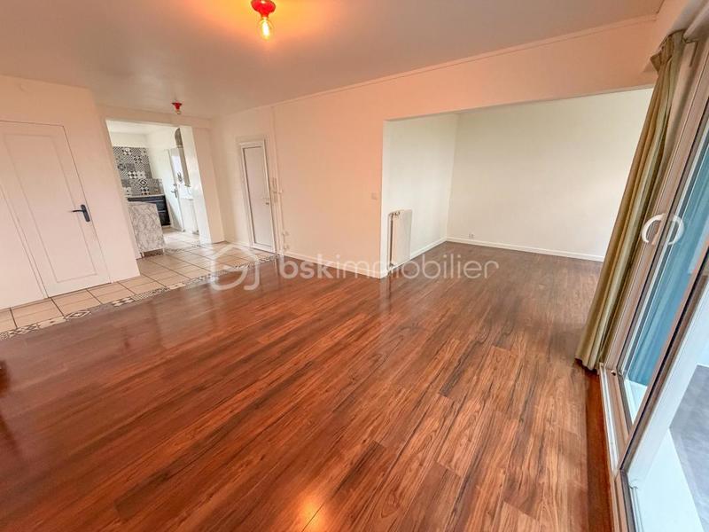 Appartement - 81 m² - 3 pièces