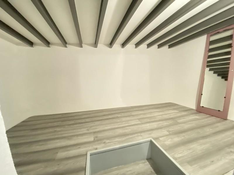 Loft - 115 m² - 3 pièces