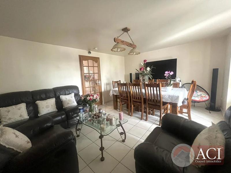 Maison - 105 m² - 4 pièces