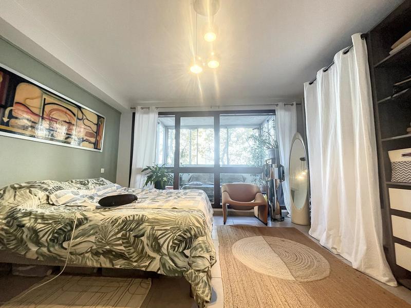 Appartement - 85 m² - 3 pièces