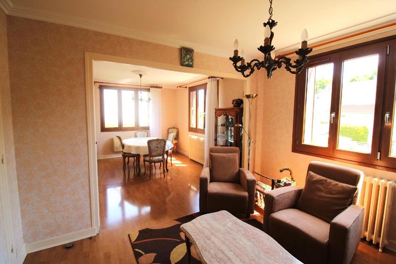 Maison - 102 m² - 5 pièces