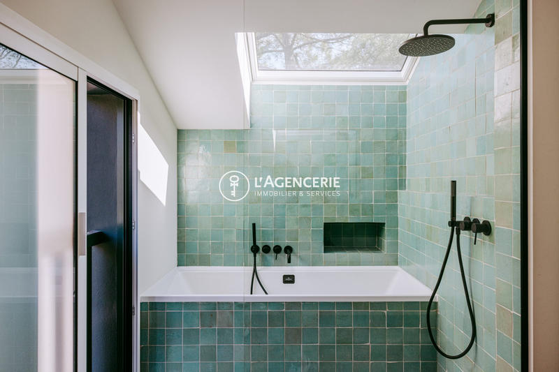 Maison - 161 m² - 5 pièces