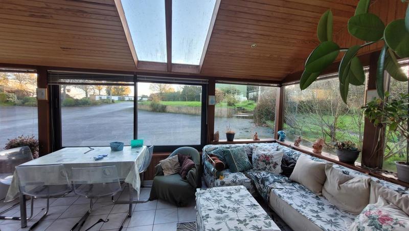 Propriété - 250 m² - 8 pièces