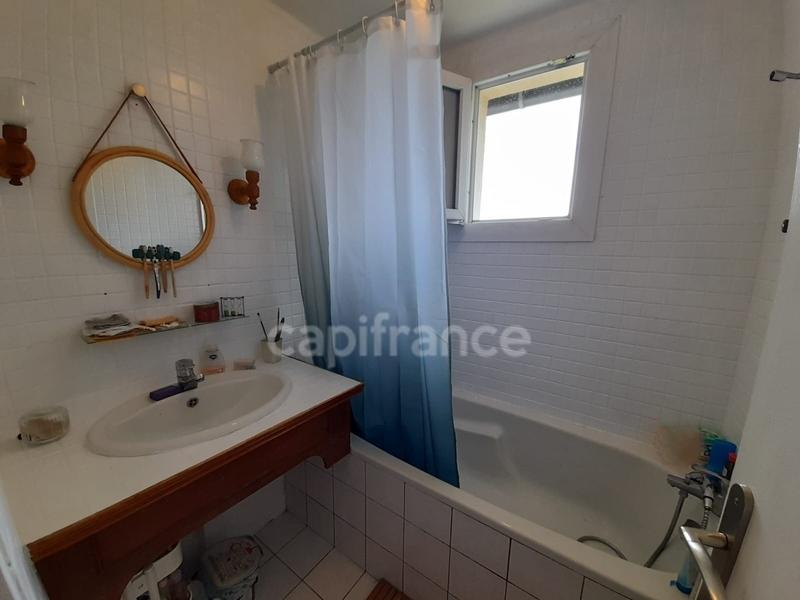 Maison - 83 m² - 4 pièces