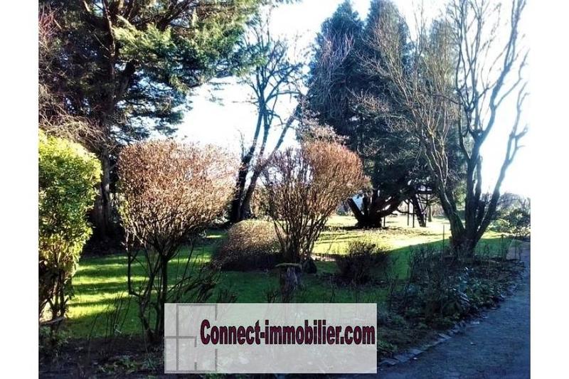 Maison - 248 m² - 8 pièces