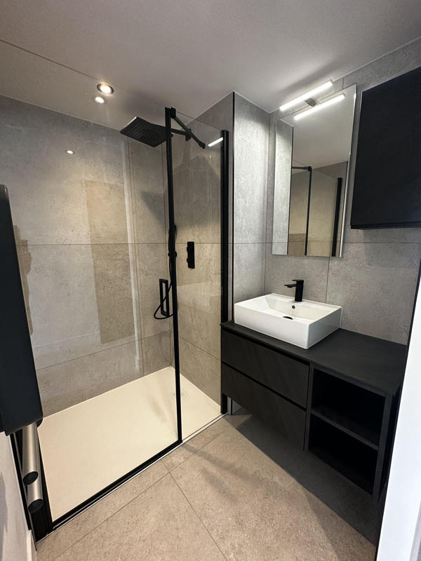 Appartement - 84 m² - 3 pièces