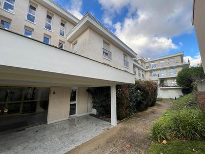 Appartement - 109 m² - 4 pièces