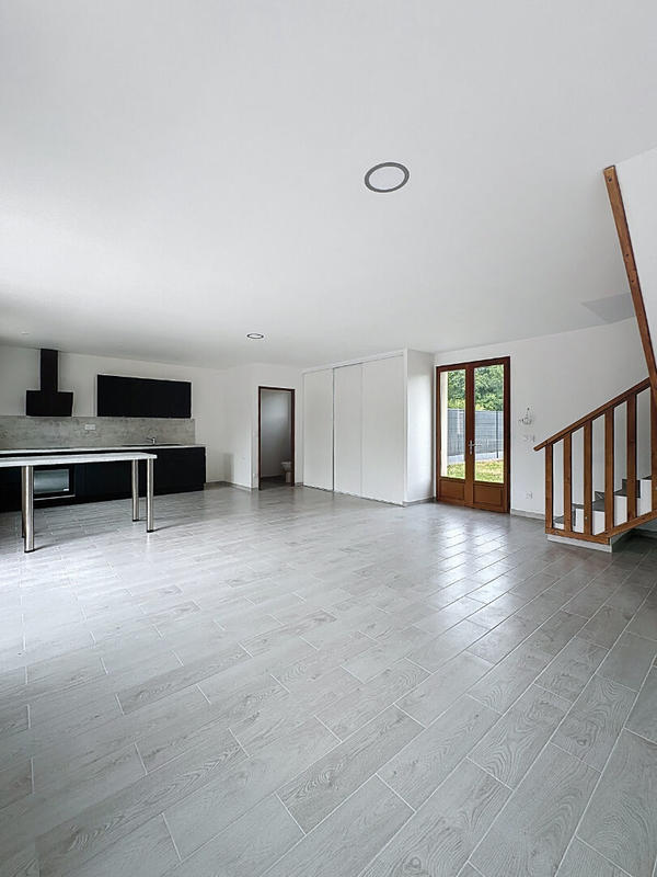 Maison - 88 m² - 3 pièces