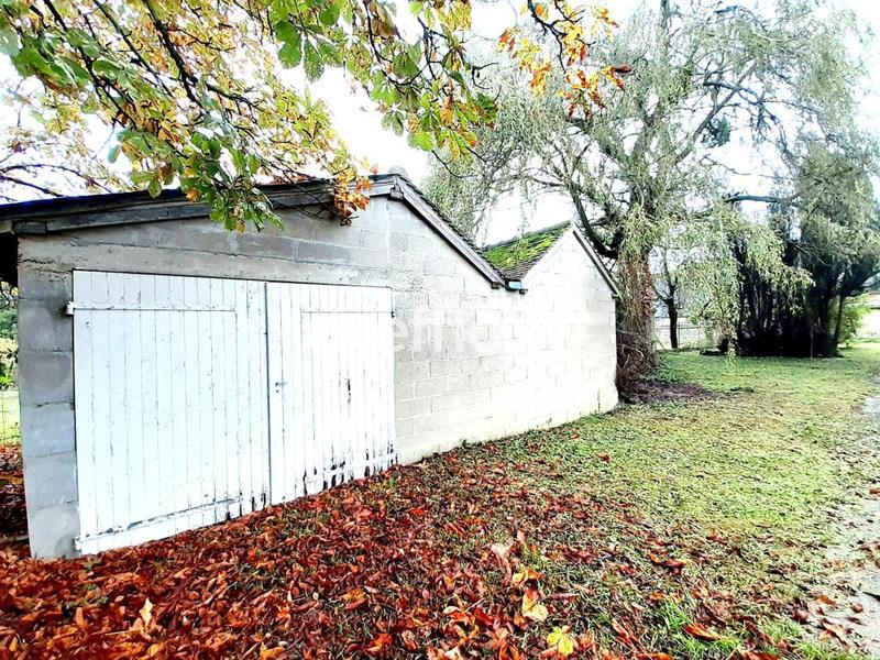 Maison - 99 m² - 4 pièces