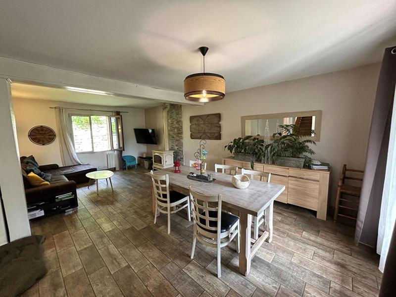 Maison - 150 m² - 6 pièces