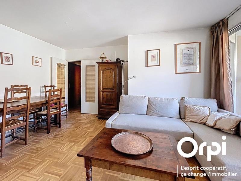 Appartement - 60 m² - 2 pièces